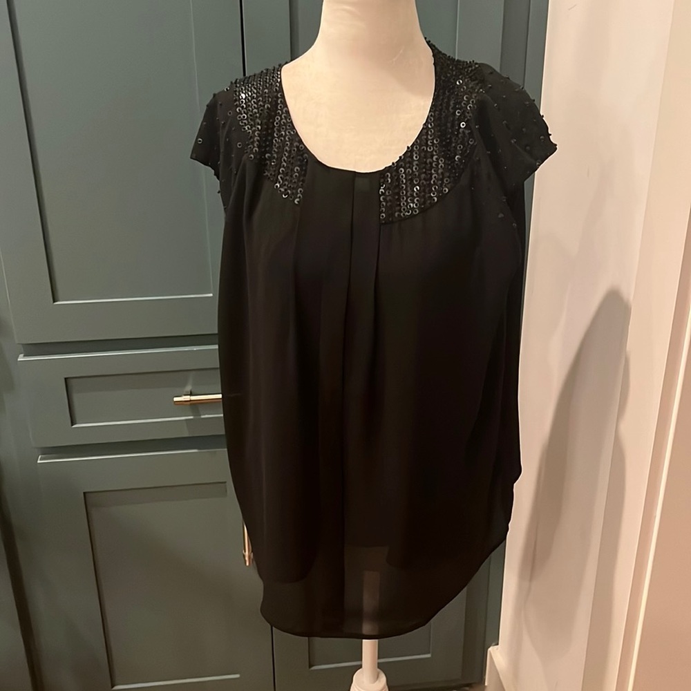NWT Ann Taylor Tonal Black Beaded Shell Top